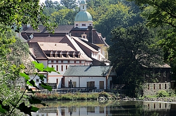Besichtigung unserer Wasserkraftanlage am ''Tag der Erneuerbaren Energien'' am 25.04.2015 im Kloster St. Marienthal