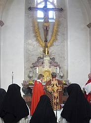 feierliche Wiedereinweihung in unserer Kreuz- und Michaeliskapelle