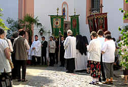 Prozessionen, Andachten und Gottesdienste im Kloster St. Marienthal
